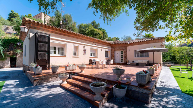 Casa Rural La Almunya